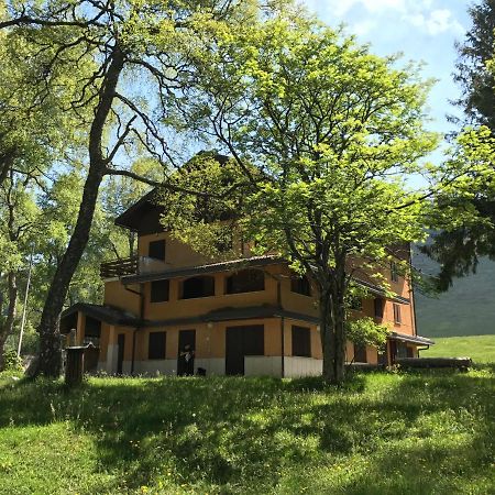 La Capanna Apartment Margno Exterior photo