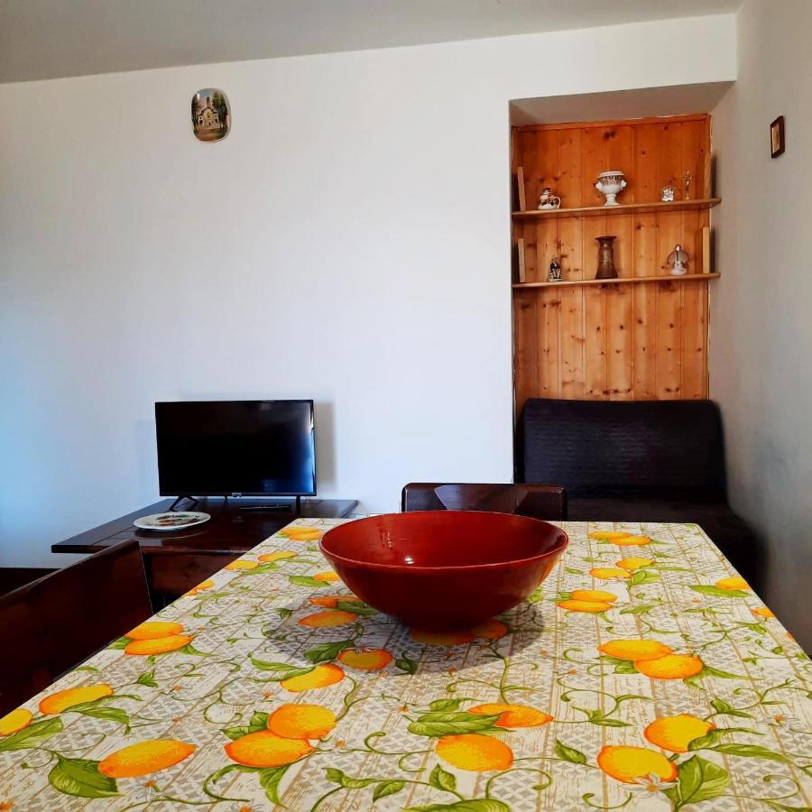 La Capanna Apartment Margno Exterior photo